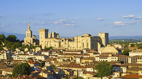 Papstpalast Stadtansicht Avignon Provence Frankreich Avignon Copyright xKTHx ALLFR826909
