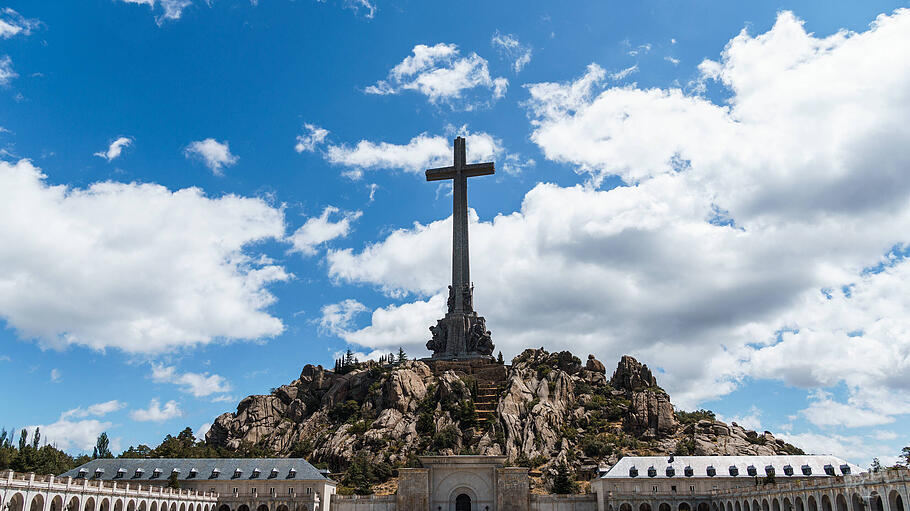 Das beeindruckende Tal der Gefallenen
