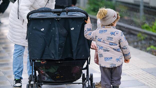 Familie mit Kleinkind: Studie zum Internationalen Tag der Familie