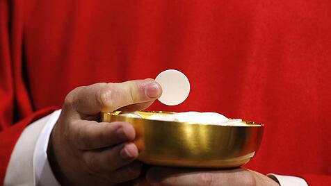 Eucharistie: In Frankfurt haben Katholiken und Protestanten eine gemeinsame &bdquo;Mahlfeier&ldquo; abgehalten