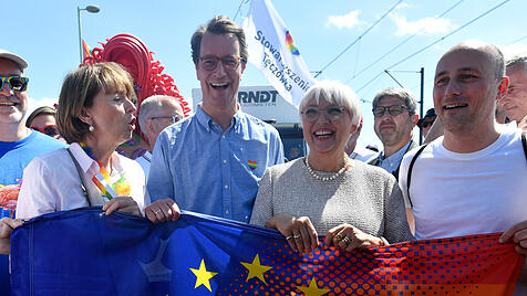 Reker, Wüst und Roth beim Christopher Street Day in Köln
