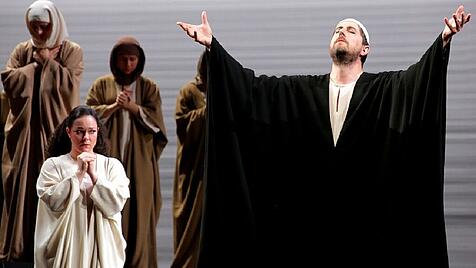 Bühnenbild beim Rossini-Festival in Pesaro