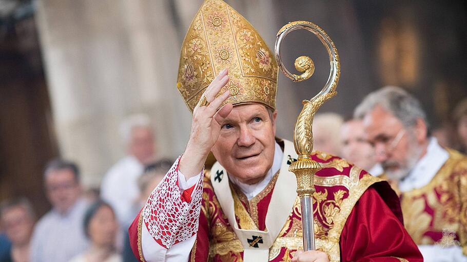 Christoph Kardinal Schönbornngsthochamt Messe im Bild Kardinal Christoph Schoenbor