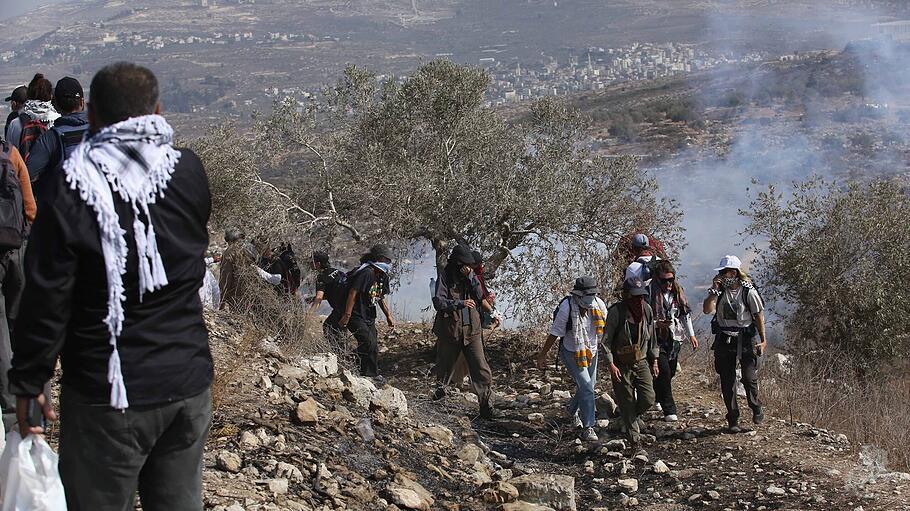 Palästinenser protestieren gegen Siedlungspläne