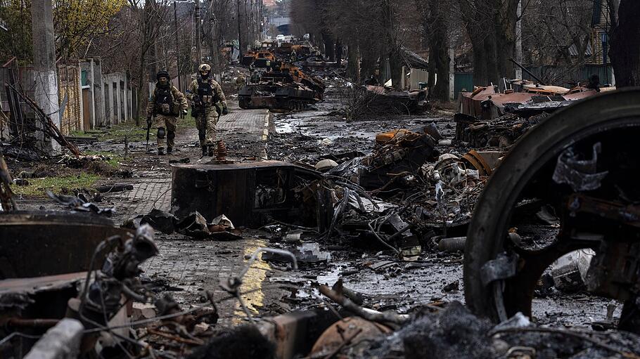 Butscha: Nach Rückzug der russischen Armee bietet sich ein Bild des Grauens