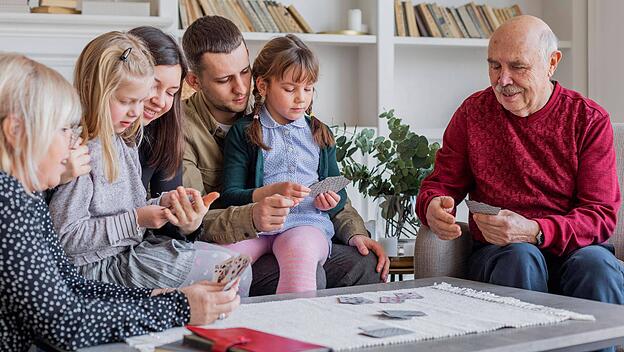 Familientaugliche Brettspiele für Kinder jeden Alters