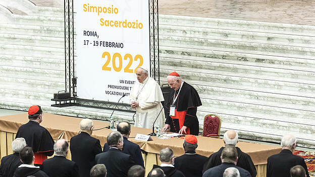 Internationales Symposium im Vatikan