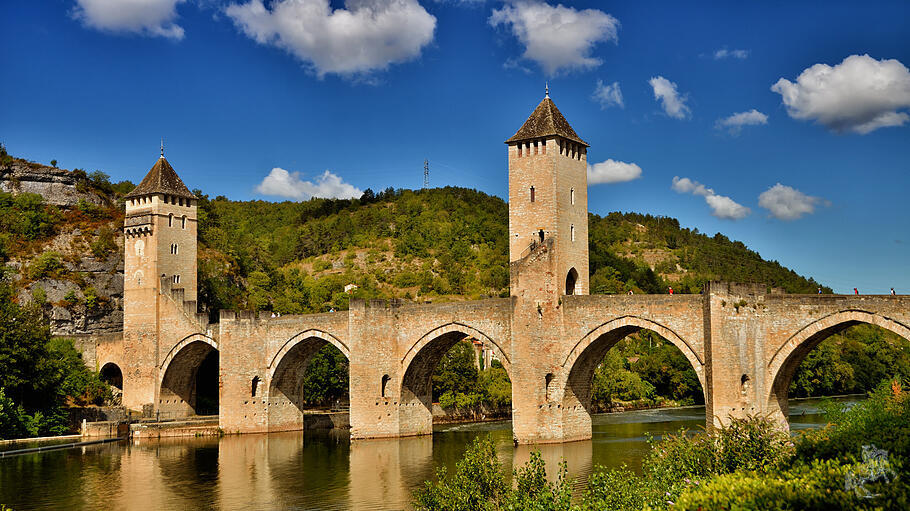 Pont Valentré in Cahors (Frankreich)