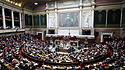 Französische Nationalversammlung hat in erster Lesung  ein Gesetz angenommen, das „Konversionstherapien“ verbietet.