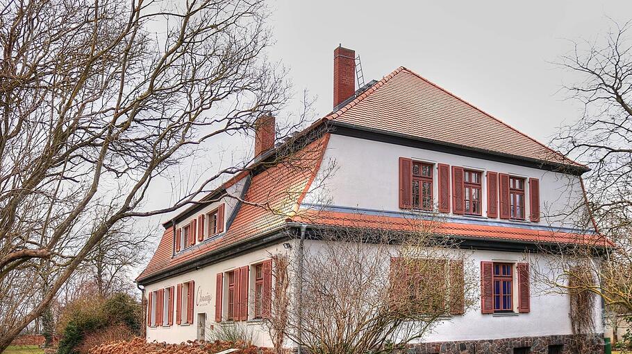 Das Haus des Chamisso-Museums befindet sich in Privatbesitz, das Museum selbst wird von einem Verein betrieben.