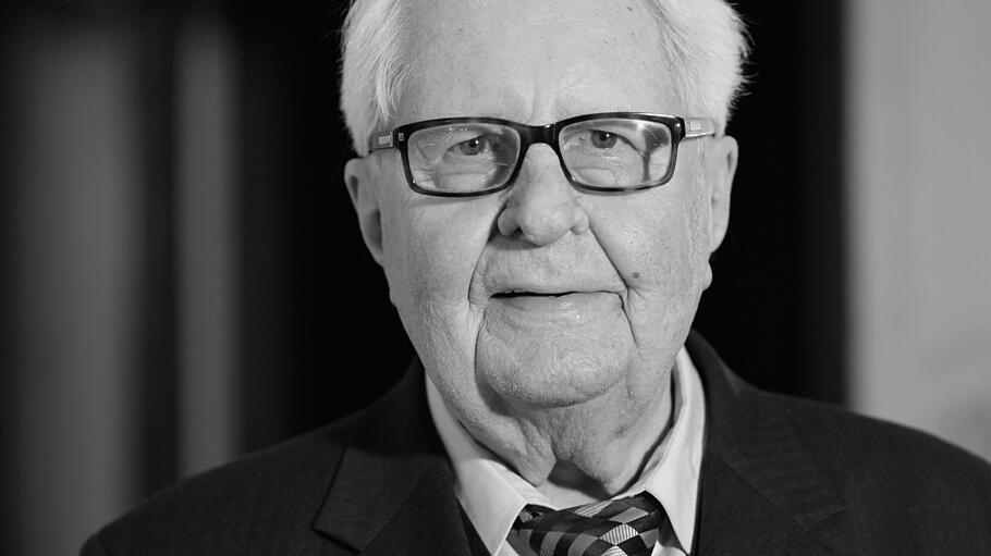 Ehemaliger SPD-Vorsitzender Hans-Jochen Vogel gestorben