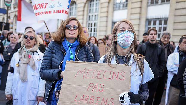 Ärztedemonstration in Frankreich