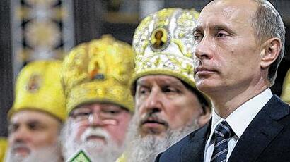 Putin bei der Thronbesteigungsfeier des russisch-orthodoxen Patriarchen Kyrill, 2009