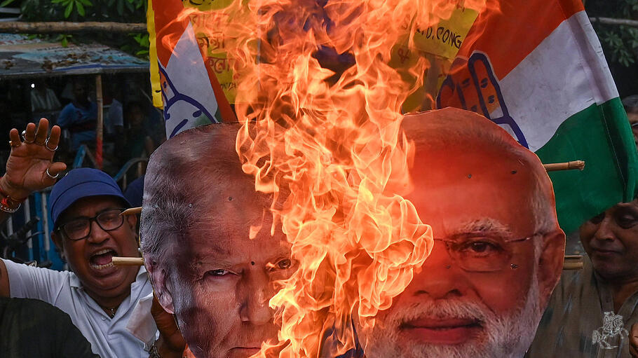 Proteste in Indien, brennender Trump-Kopf