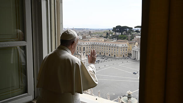 Papst Franziskus fordert Grundeinkommen