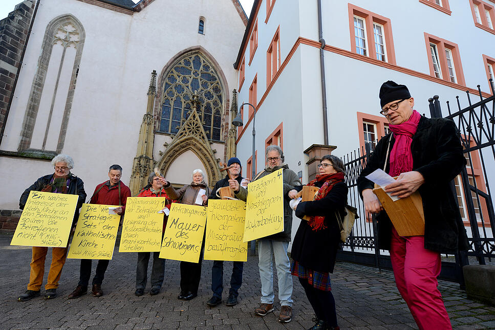 Demonstration der Missbrauchsopfer im Bistum Trier