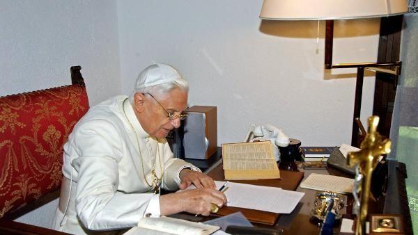 Papst Benedikt XVI. im Urlaub in Les Combes