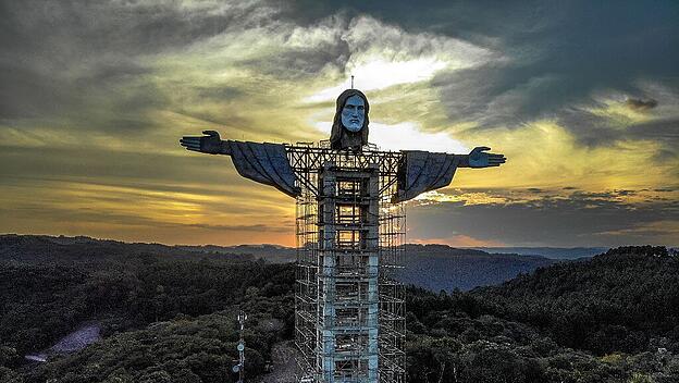 Neue Heiligenstatue in Rio de Janeiro