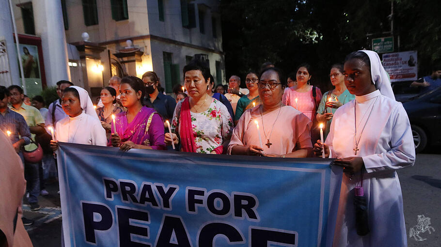 Christen in Manipur beten für Frieden