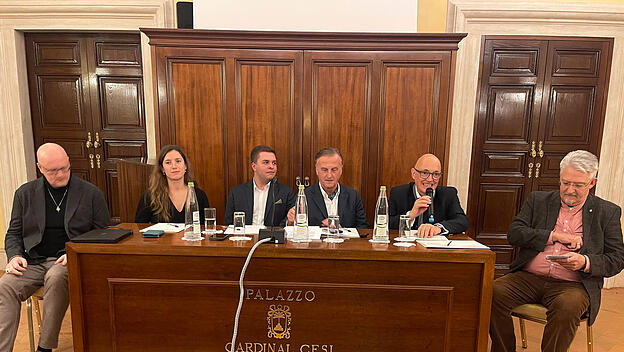 Vorstellung der neuen INSA-Studie