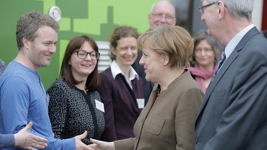 Merkel besucht Don-Bosco-Jugendzentrum