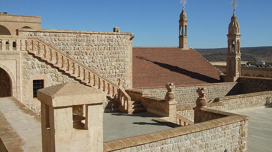 Kloster Mor Gabriel ist ein Zentrum des syrisch-orthodoxen Lebens in der Türkei.