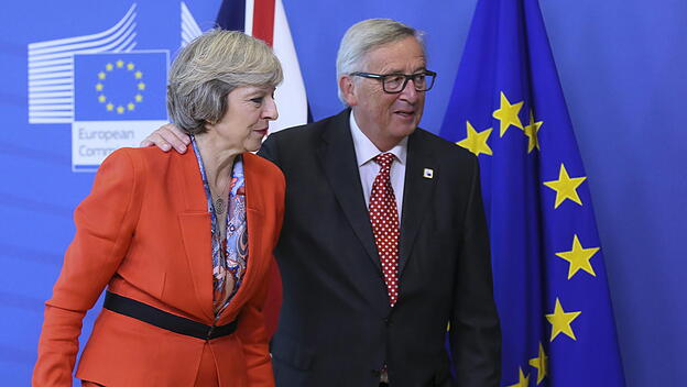 EU Summit: Theresa May und EU-Kommissionspräsident Jean-Claude Juncker