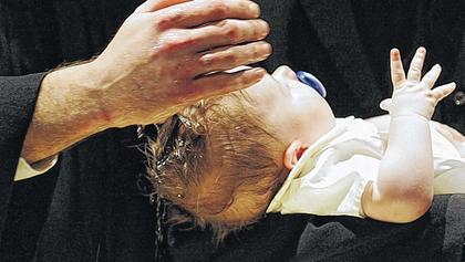 Kindstaufe in der Christmette