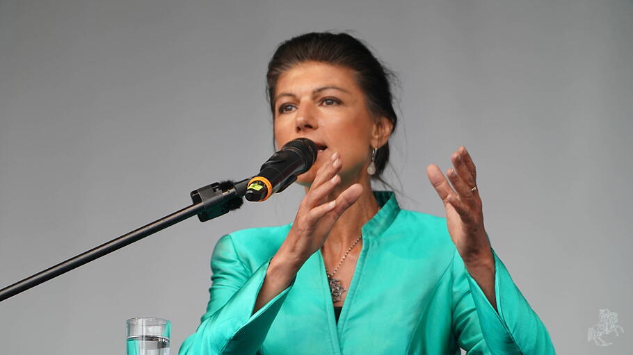 Wahlveranstaltung am Neptunbrunnen in Berlin mit Sahra Wagenknecht