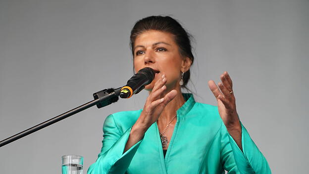 Wahlveranstaltung am Neptunbrunnen in Berlin mit Sahra Wagenknecht