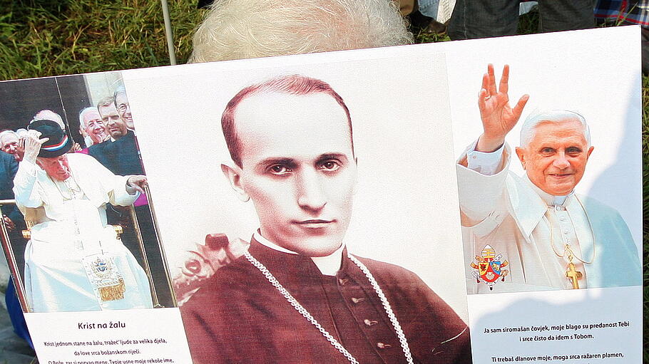 Plakat des kroatischen Kardinal-Primas Alojzije Stepinac.