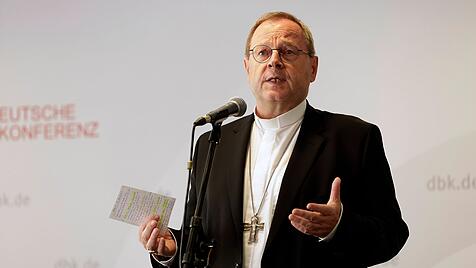 Georg Bätzing bei der Auftakt-Pressekonferenz zur Herbst-Vollversammlung der Deutschen Bischofskonferenz