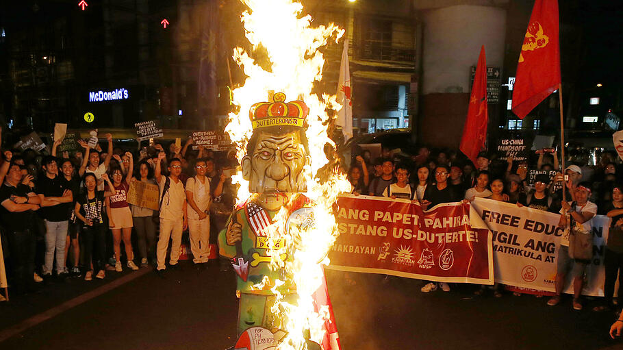 Demonstrationen gegen Präsident auf den Philippinen