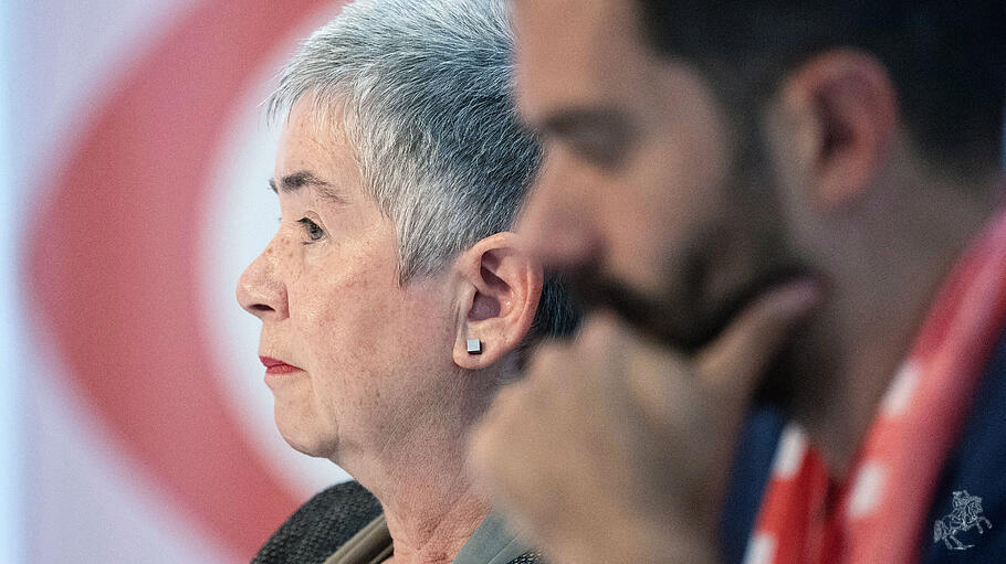 Irme Stetter-Karp und Marc Frings nehmen an der Er&ouml;ffnungspressekonferenz des 102. Deutschen Katholikentags teil