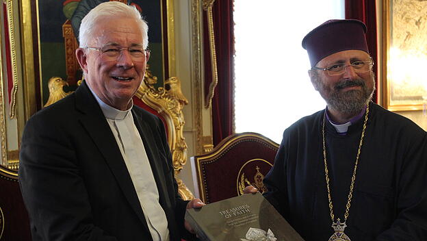 Erzbischof Franz Lackner mit dem armenischen Patriarch Sahag II. Mashalian