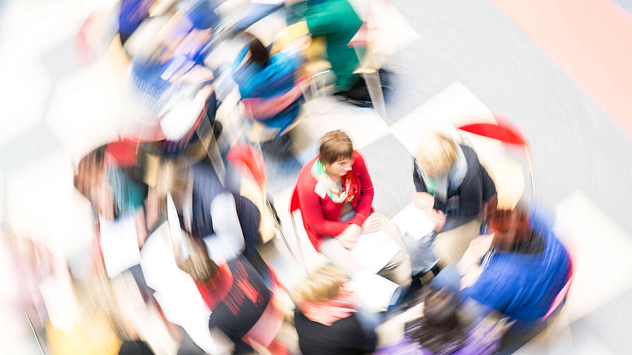 Kommunikationsprobleme zwischen Weltkirche und Deutschland