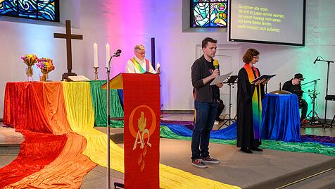 ZDF überträgt ersten Queergottesdienst