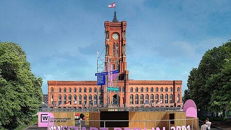 Open-Air-Ausstellung vor dem Berliner Roten Rathaus