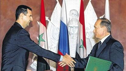 Freundlich begrüßte Wladimir Putin Syriens Diktator Assad 2005 in Moskau