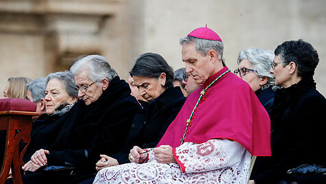 Georg Gänswein bei der Trauermesse für Papst Benedikt XVI.