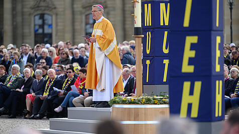 Open-Air-Schlussgottesdienst beim Katholikentag