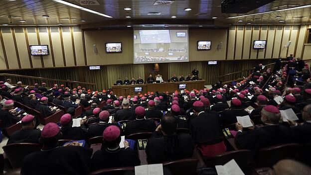 Eröffnung der 15. Ordentlichen Generalversammlung der Bischofssynode im Vatikan