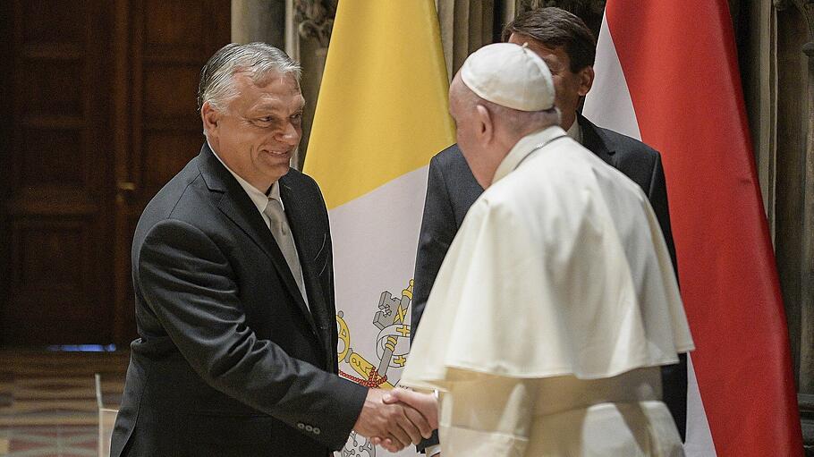 Papst in Budapest
