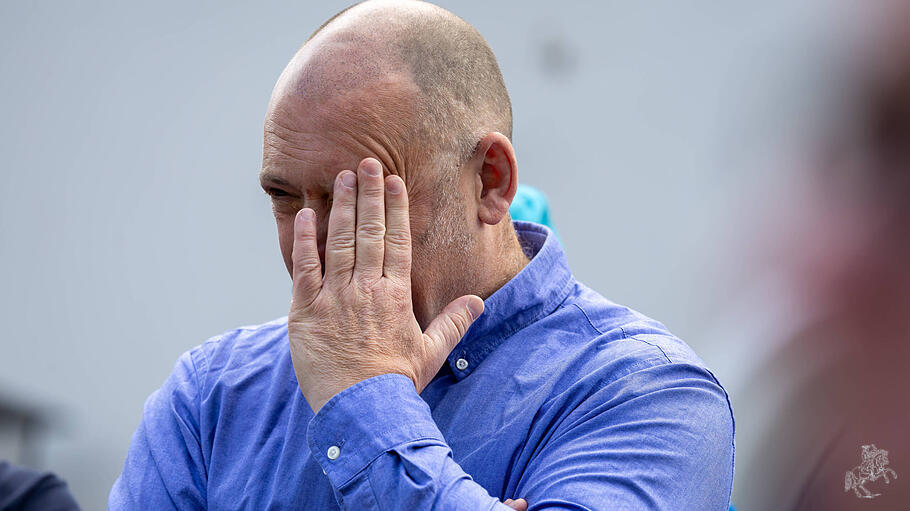 Ludwigshafen: Kundgebung von Joachim Paul (AfD) in Ludwigshafen-Oggersheim