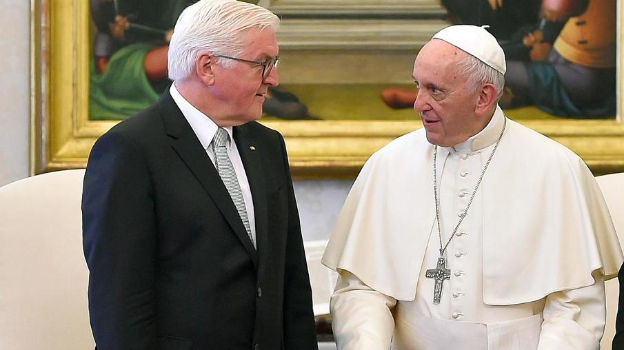 Steinmeier trifft den Papst