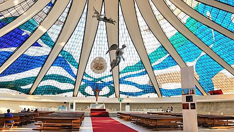 Glasfenster der Kathedrale von Brasilia