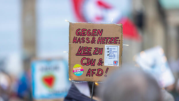 Demo Lichtermeer gegen Rechtsextremismus