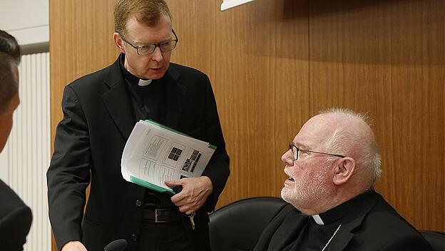 Pater Hans Zollner SJ und Kardinal Reinhard Marx bei der Eröffnung des Studiengangs &bdquo;Safeguarding of Minors&ldquo;