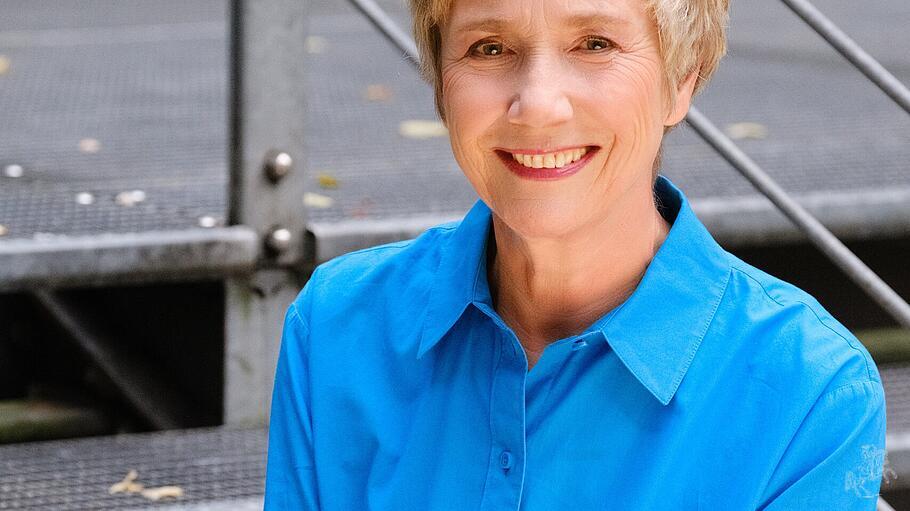 Amelie Fried hat sich auch mit 67&nbsp;Jahren ihren frischen Auftritt bewahrt.