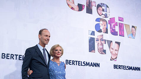 Vorstandsvorsitzender Thomas RABE Bertelsmann und Liz MOHN Stellvertretende Vorsitzende des Vorstands der Bertelsmann Stiftung